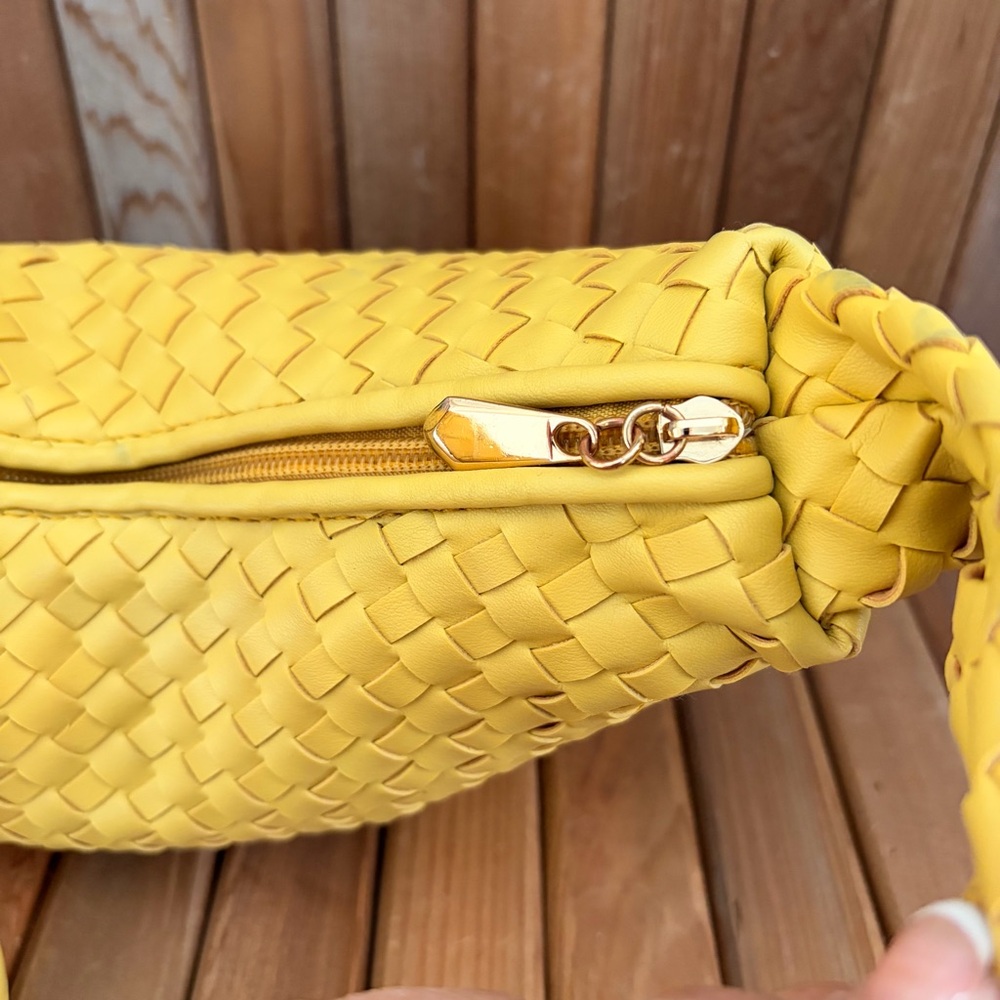 Hobo Woven Shoulder Bag | Slouchy Crossbody Strap in Butter Yellow - Picture 3 of 9